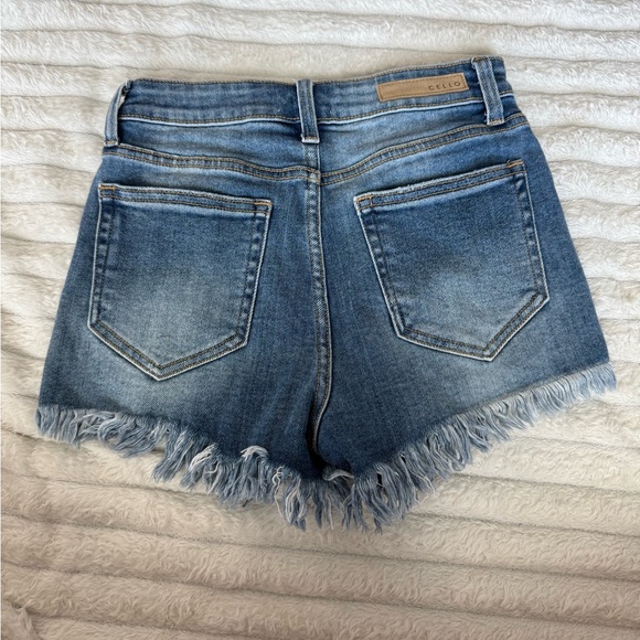 Cello Distressed Jean Shorts - Picture 4 of 7